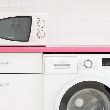 Pink Waves House 펜션 *